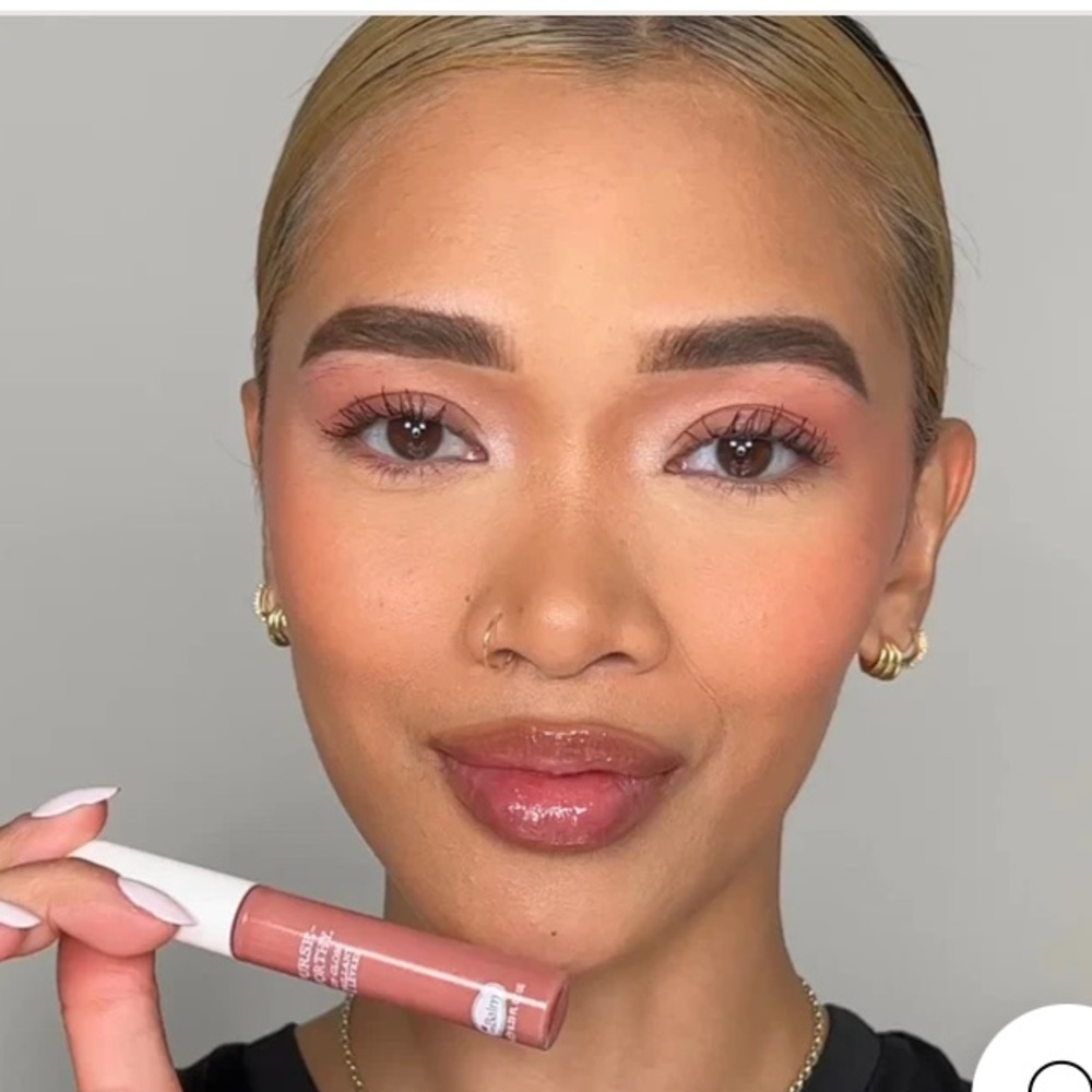 The Balm Cosmetics: Purse Worthy Lip Gloss (Crossbody)